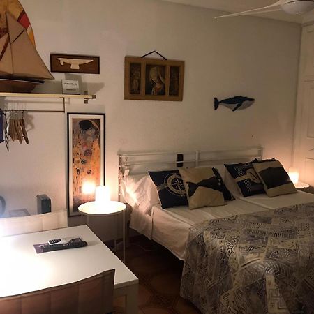 Bed&Coffee - Habitacion En Vivienda Habitual Apartment Санта Пола Екстериор снимка